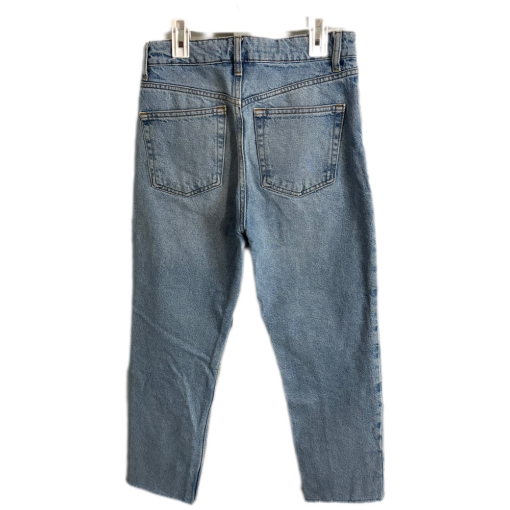 MNG Mango Havana Women’s Sz 2 Light Wash Stright Leg Cropped Ankle Raw Hem - Picture 4 of 7